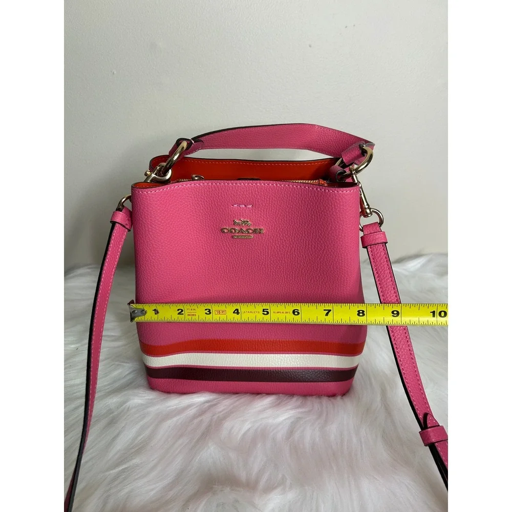 Coach‎ Small Town Bucket Bag Confetti Pink Pebble Leather Shoulder Bag Excellent